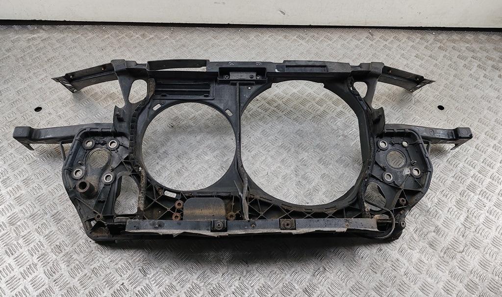 Рамка радиатора Audi A6 C5 2002, 2.4 л., бензин, АКПП, чёрный, универсал
