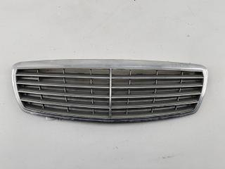 решетка радиатора Mercedes-Benz E-Класс W211/S211 2004, серый, универсал, 2118800383