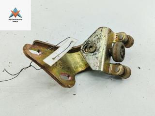 ролик двери сдвижной Mercedes-Benz Sprinter W901-W905 2005, 2.2 л., дизель, МКПП, белый, микроавтобус, 9017601047