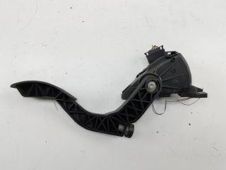 педаль Volkswagen Passat B5 [рестайлинг] 2002, 2.0 л., бензин, АКПП, чёрный, универсал, 8D1723523L