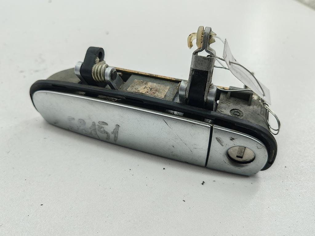 ручка наружная передняя левая Audi A6 C5 1997, 2.4 л., бензин, АКПП, серый, седан, 4B1837885A