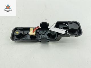 панель заднего левого фонаря Nissan Almera N16 [рестайлинг] 2005, 1.5 л., бензин, МКПП, красный, хетчбэк 5 дв.