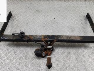прицепное устройство (фаркоп) Volkswagen Tiguan 1 поколение 2008, 1.4 л., бензин, МКПП, белый, внедорожник 5 дв.