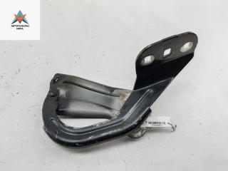 петля капота левая Ford Focus 3 поколение 2013, чёрный, хетчбэк 5 дв., BM51A18801AD