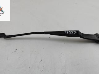 Щеткодержатель (поводок стеклоочистителя) передний Ford Focus 3 поколение 2013, 1.0 л., бензин, МКПП, чёрный, хетчбэк 5 дв., BM5117526BB
