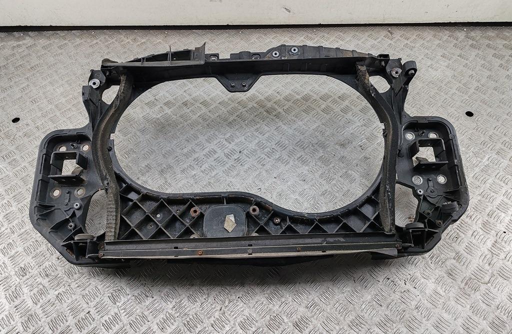 Рамка радиатора Audi A6 C6 2004, 2.0 л., дизель, МКПП, чёрный, седан