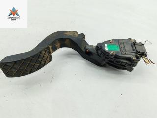педаль Audi A6 4B/C5 1998, 2.4 л., бензин, МКПП, серый, седан, 8D1721523A