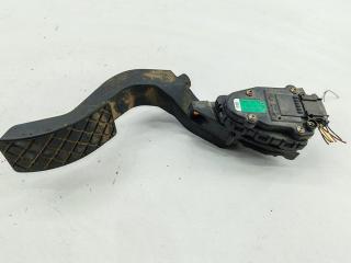 педаль Audi A6 4B/C5 1998, 2.4 л., бензин, МКПП, серый, седан, 8D1721523A