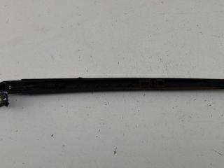 Щеткодержатель (поводок стеклоочистителя) задний Audi A4 B6 2004, 3.0 л., бензин, АКПП, чёрный, универсал, 8E9955407C