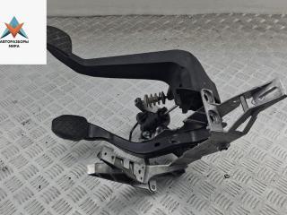 узел педальный (блок педалей) Audi A4 B6 2004, 2.0 л., бензин, МКПП, чёрный, универсал, 8E1721117A