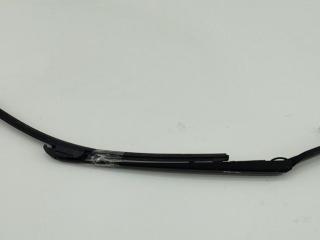 Щеткодержатель (поводок стеклоочистителя) передний BMW 3 E46 1999, 1.9 л., бензин, МКПП, серый, седан