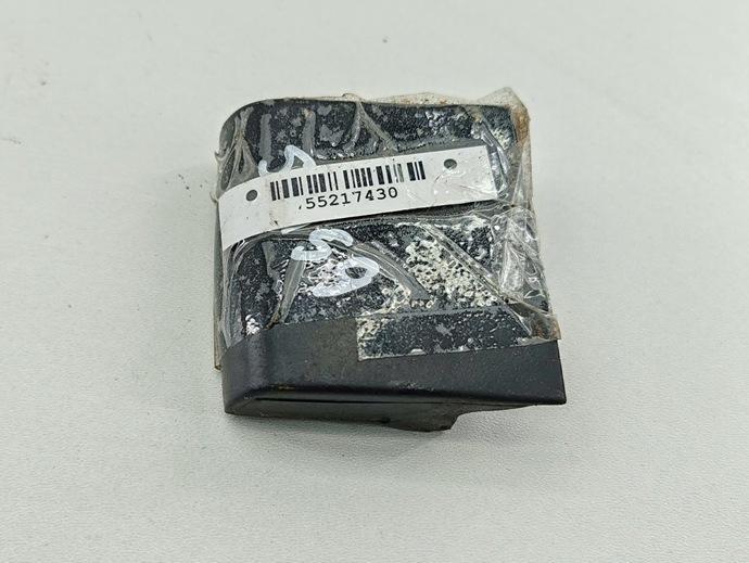 молдинг крыла заднего левого Audi 80 B4 1994, 1.6 л., бензин, МКПП, синий, универсал, 8A0853699B
