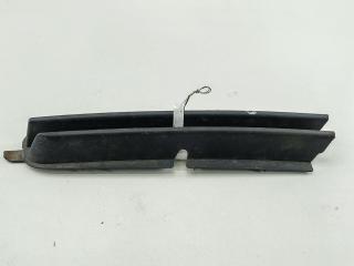 заглушка (решетка) в бампер BMW 3 E46 1999, 1.9 л., бензин, МКПП, серый, седан, 8226612