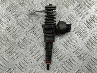 форсунка Volkswagen Golf 4 поколение 2001, 1.9 л., дизель, МКПП, серый, универсал, 038130073AQ, 0414720213