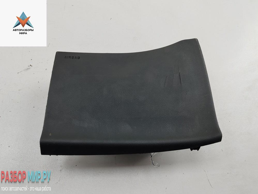 подушка безопасности коленная Peugeot 308 T7 2009, 1.6 л., бензин, МКПП, белый, хетчбэк 5 дв., 96559939ZD - фото №1