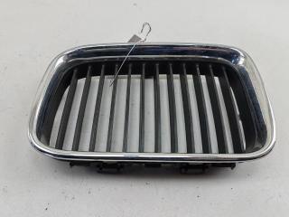 решетка радиатора BMW 3 E36 1996, зелёный, универсал, 8122237
