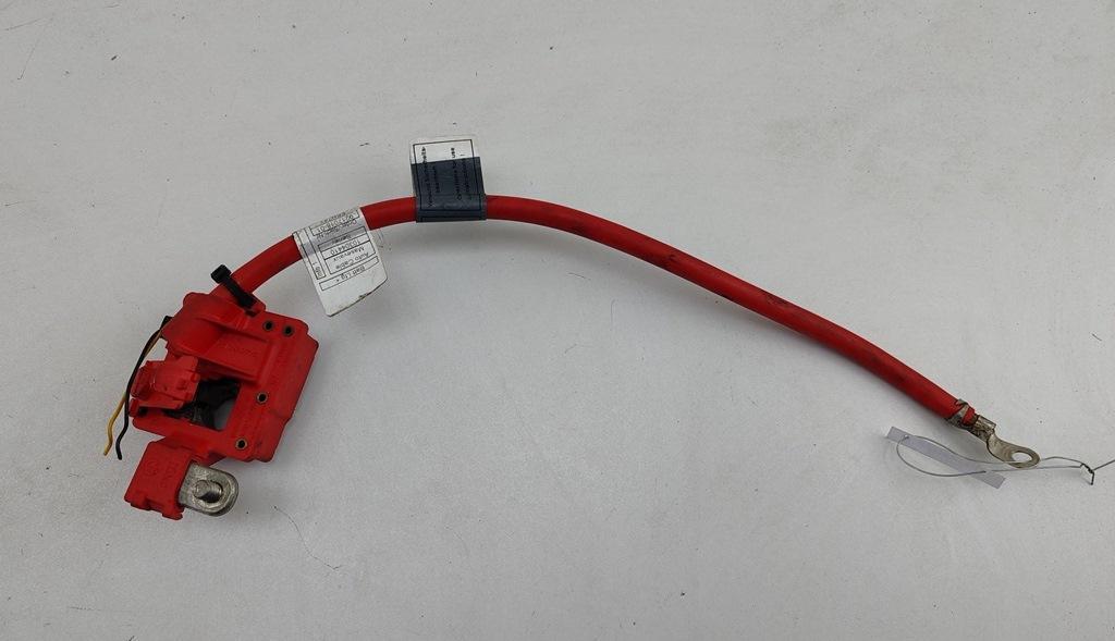 плюсовой провод аккумулятора BMW X1 E84 2011, 2.0 л., дизель, АКПП, чёрный, внедорожник 5 дв., 9217007 - фото №1