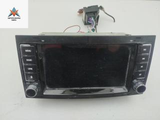 магнитола Volkswagen Touareg 1 поколение [рестайлинг] 2007, 5.0 л., дизель, АКПП, серый, внедорожник 5 дв.