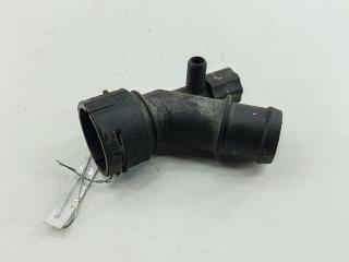 фланец (тройник) системы охлаждения Volkswagen Golf 4 поколение 2002, 2.0 л., бензин, МКПП, серый, универсал, 1J0121619A