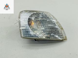 Поворотник (указатель поворота) правый Volkswagen Passat B5 1998, 1.6 л., бензин, МКПП, чёрный, универсал