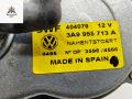 Двигатель стеклоочистителя заднего (моторчик дворников) Volkswagen Passat B4 1995, 1.8 л., бензин, МКПП, синий, универсал, 3A9955713A - фото №3