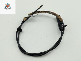 трос капота Volkswagen Touareg 1 поколение 2005, 2.5 л., дизель, АКПП, чёрный, внедорожник 5 дв., 7L6823535