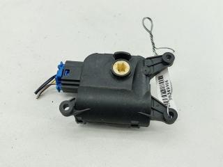 моторчик заслонки печки Volkswagen Passat B6 2005, 2.0 л., дизель, АКПП, серый, универсал, 0132801363
