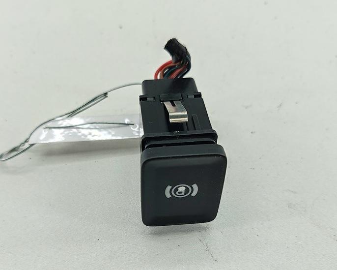 кнопка ручного тормоза (ручника) Volkswagen Passat B6 2007, 2.0 л., дизель, АКПП, серый, универсал, 3C0927225C