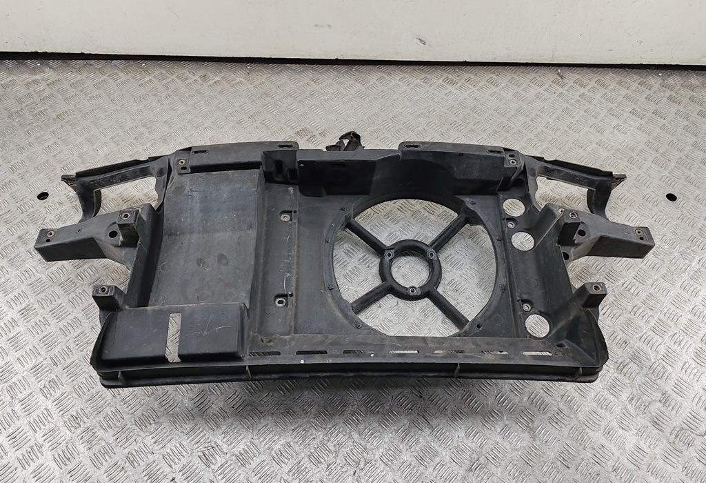 Рамка радиатора Volkswagen Golf-3 1997, 1.4 л., бензин, МКПП, красный, хетчбэк 3 дв., 1H0805594
