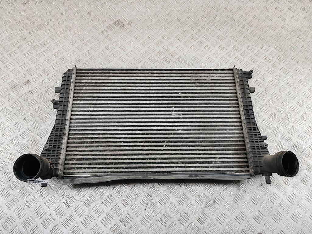 радиатор интеркулера Volkswagen Passat B6 2007, 2.0 л., дизель, МКПП, чёрный, универсал, 3C0145805P