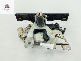 ручка крышки багажника Volkswagen Passat B5 1998, чёрный, универсал, 3B0827297G