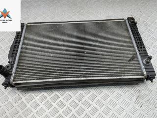 радиатор охлаждения Volkswagen Passat B5 [рестайлинг] 2002, 2.0 л., бензин, АКПП, чёрный, универсал