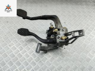 узел педальный (блок педалей) Volkswagen Passat B5 1997, 1.8 л., бензин, МКПП, синий, седан, 8D1721117E