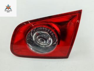 фонарь крышки багажника правый Volkswagen Passat B6 2008, 2.0 л., дизель, АКПП, серый, универсал, 3C9945094