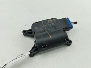 моторчик заслонки печки Volkswagen Passat B6 2005, 2.0 л., дизель, АКПП, серый, универсал, 0132801363