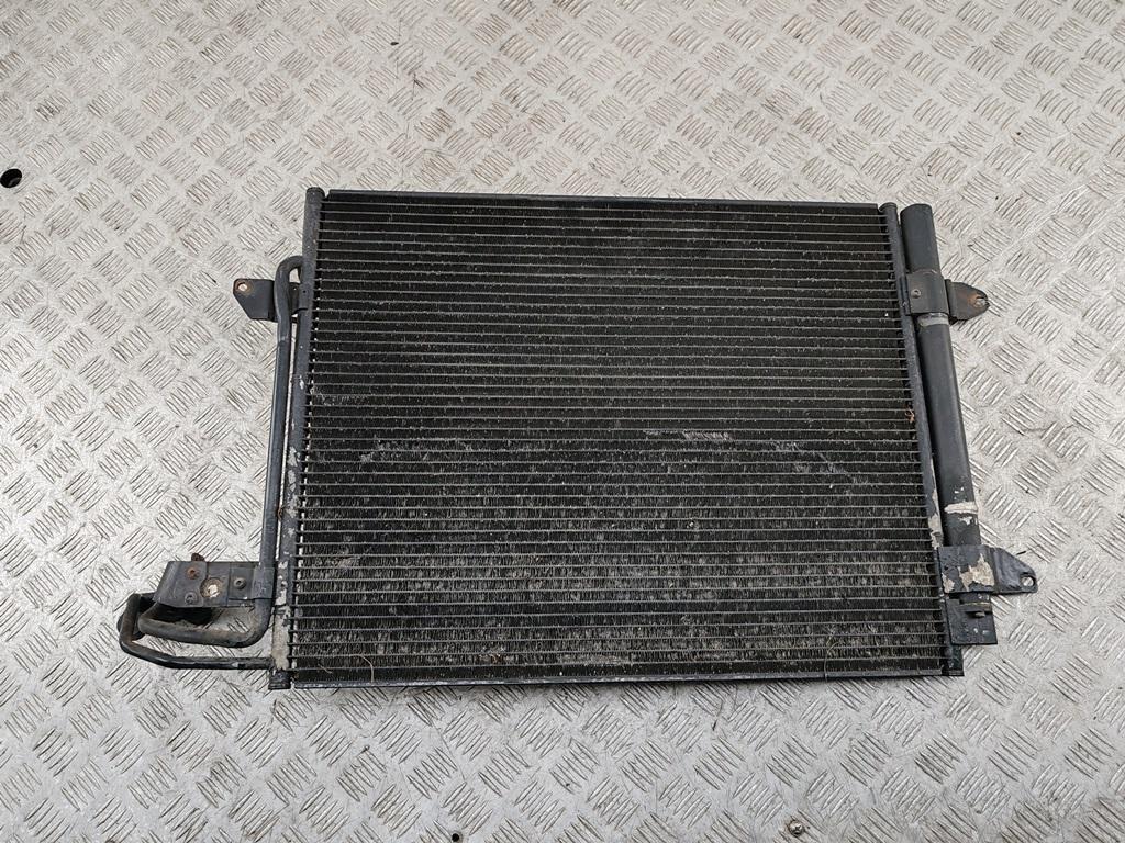 радиатор кондиционера Volkswagen Touran 2003, 2.0 л., дизель, МКПП, серый, минивэн, 1T0820411B