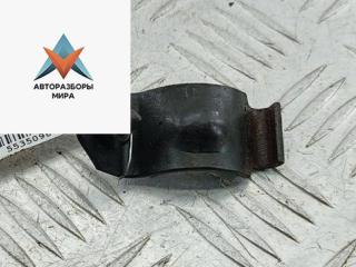 крепление стабилизатора / втулки стабилизатора Volkswagen Passat B4 1995, 1.8 л., бензин, МКПП, синий, универсал