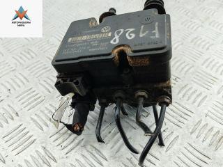 блок ABS Volkswagen Caddy 3 поколение 2005, 2.0 л., дизель, МКПП, белый, фургон, 1K0907379P