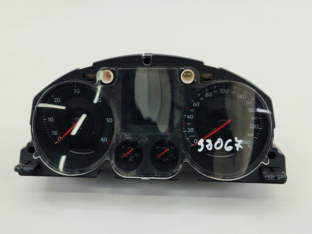 приборная панель Volkswagen Passat B6 2007, 2.0 л., дизель, АКПП, серый, универсал, 3C0920853J - фото №1