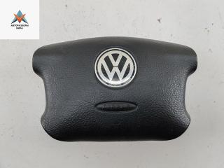 подушка безопасности водителя Volkswagen Passat B5 1998, 1.6 л., бензин, МКПП, чёрный, универсал, 3B0880201AE