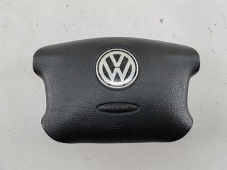 подушка безопасности водителя Volkswagen Passat B5 1998, 1.6 л., бензин, МКПП, чёрный, универсал, 3B0880201AE