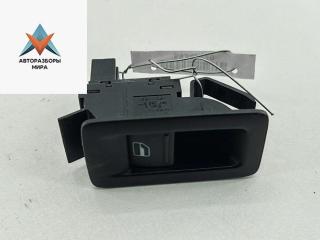 кнопка стеклоподъемника переднего правого Volkswagen Caddy 3 поколение 2008, 1.9 л., дизель, МКПП, серый, фургон, 1TO959851