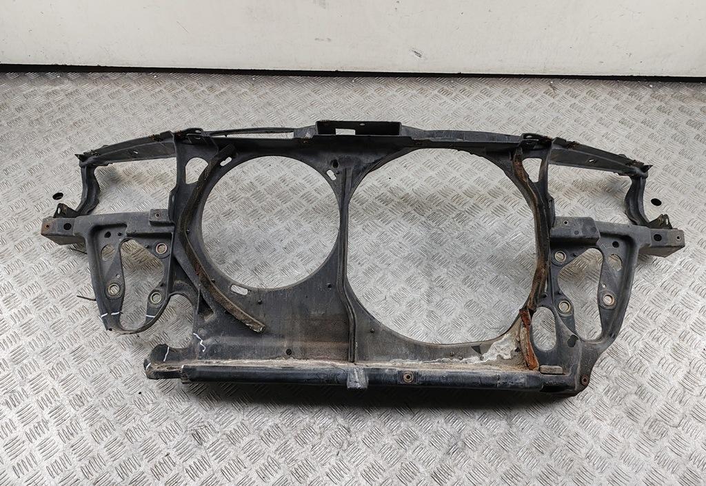 Рамка радиатора Volkswagen Passat B5 1998, 1.8 л., бензин, МКПП, чёрный, универсал, 3B0805594M - фото №1