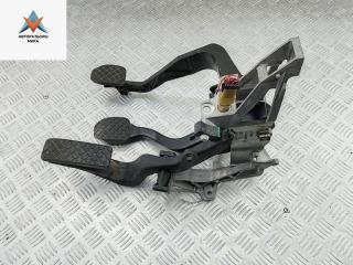 узел педальный (блок педалей) Volkswagen Passat B5 1997, 1.6 л., бензин, МКПП, серый, седан, 8D1721117E