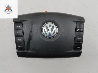подушка безопасности водителя Volkswagen Touareg 1 поколение 2005, 2.5 л., дизель, АКПП, чёрный, внедорожник 5 дв., 7L6880201CT