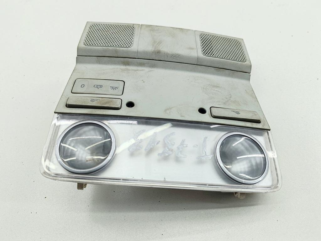 фонарь салона (плафон) Volkswagen Passat B6 2007, 2.0 л., дизель, МКПП, чёрный, универсал, 1K0947105AE