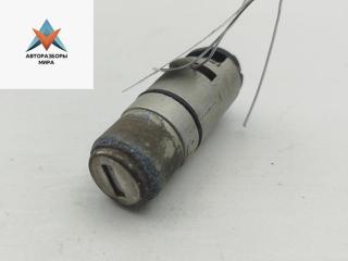 Личинка замка багажника Volkswagen Passat B5 1998, 1.8 л., бензин, МКПП, чёрный, универсал