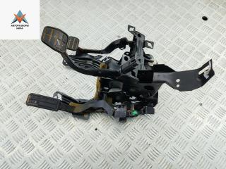 узел педальный (блок педалей) Volkswagen Passat B4 1995, 1.8 л., бензин, МКПП, синий, универсал