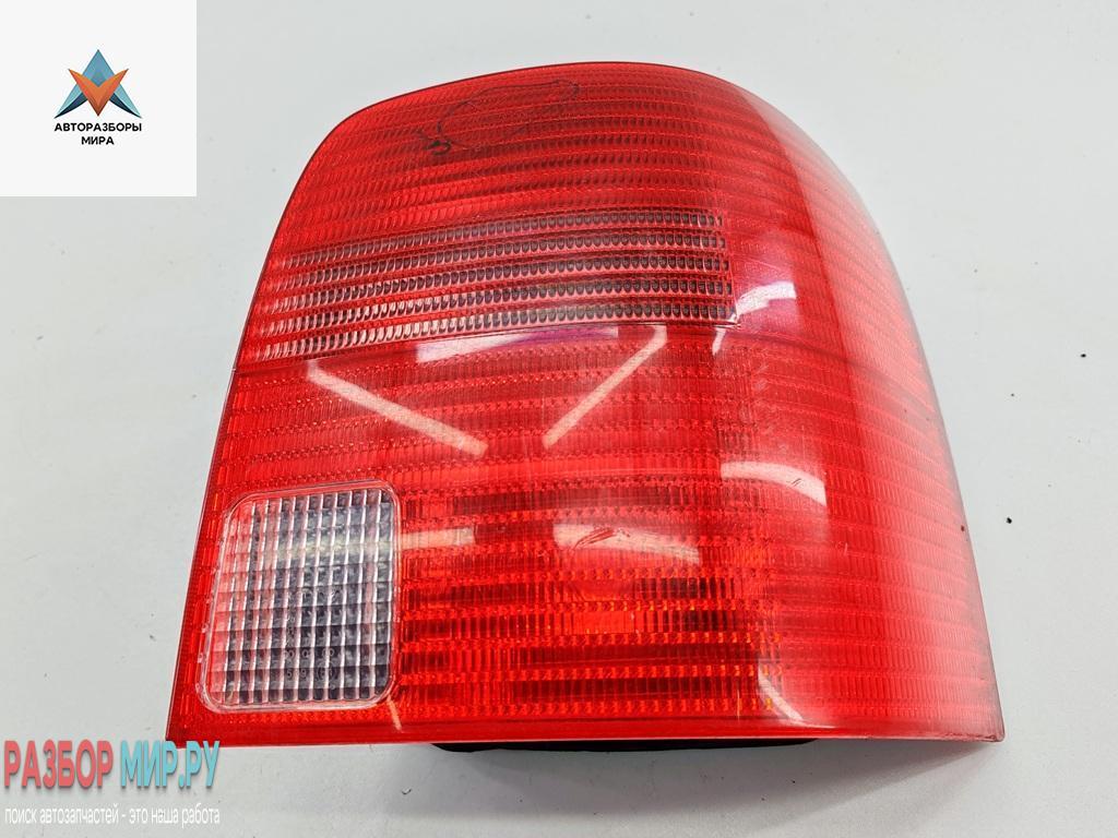 фонарь задний правый Volkswagen Passat B5 1998, 1.6 л., бензин, МКПП, чёрный, универсал, 3B9945112 - фото №1