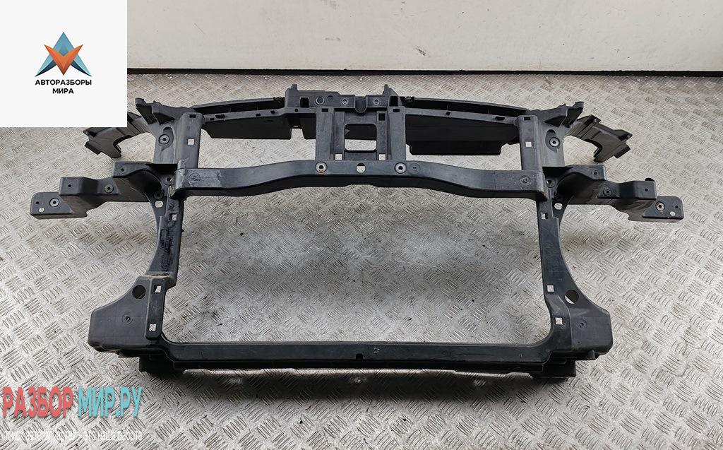 Рамка радиатора Volkswagen Passat B6 2010, 1.4 л., бензин, АКПП, синий, универсал, 3C0805594E - фото №1